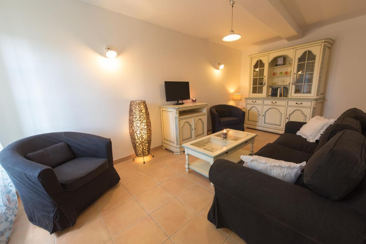 מלון Ouveillan Le Relais De Pigasse מראה חיצוני תמונה