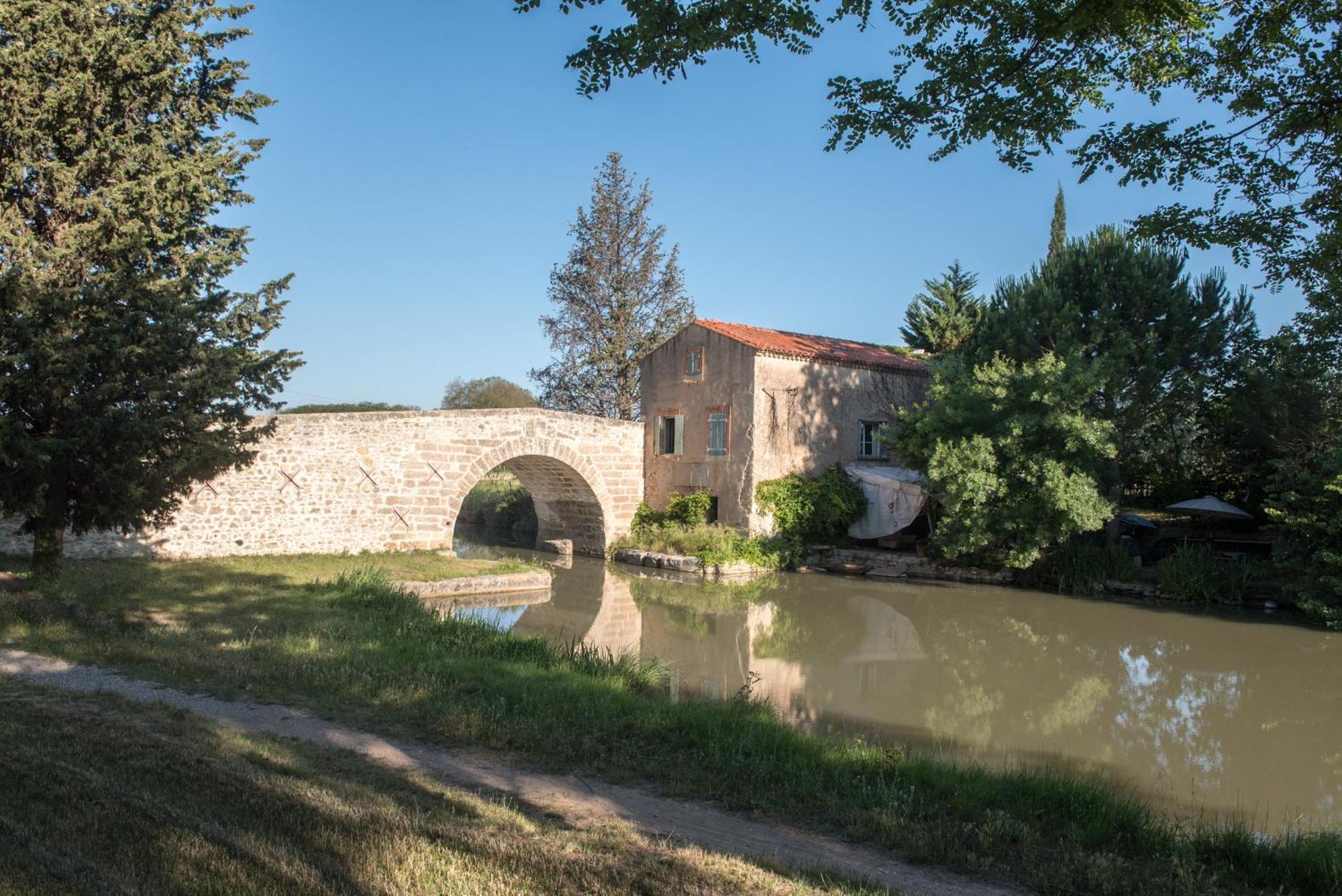 מלון Ouveillan Le Relais De Pigasse מראה חיצוני תמונה