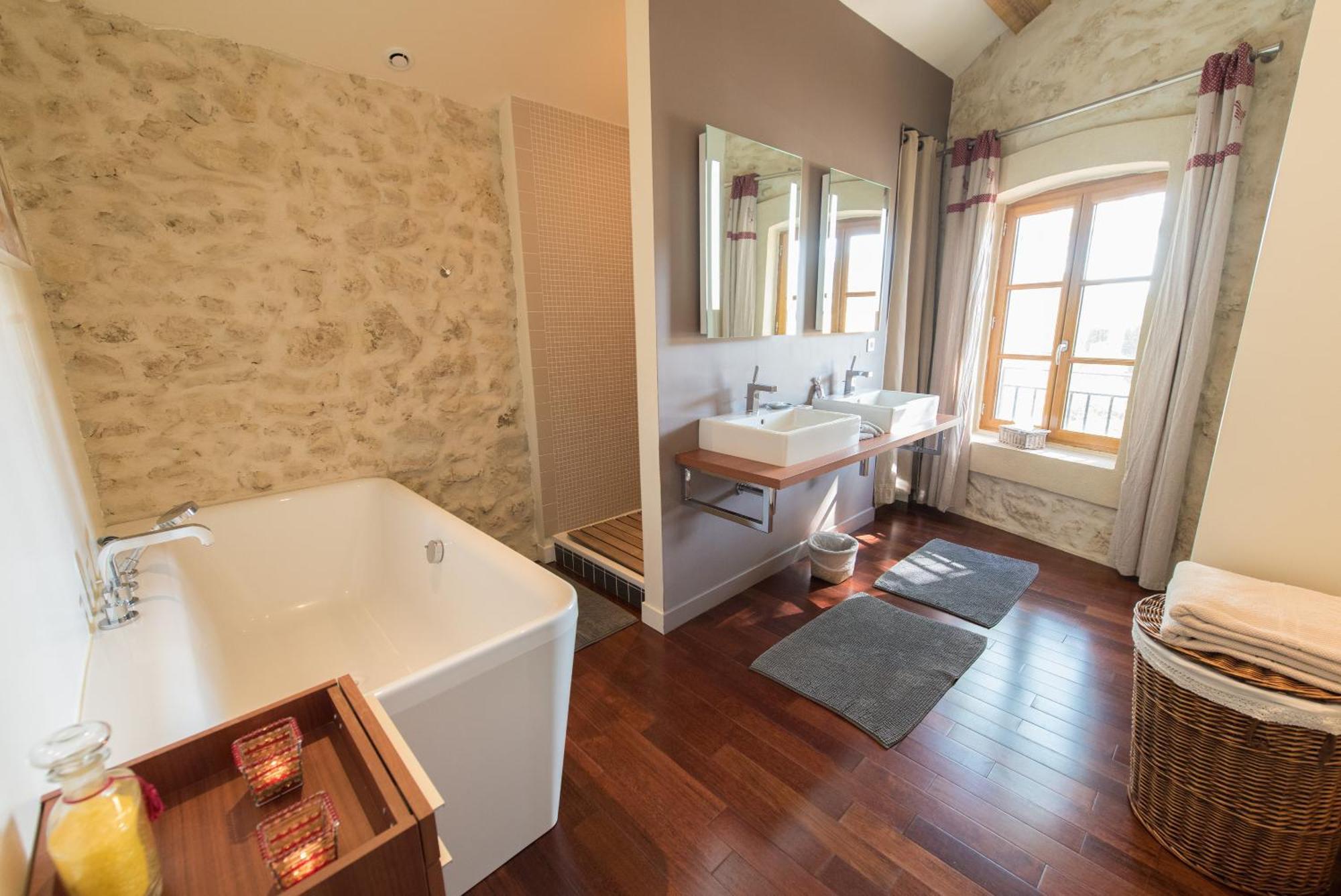 מלון Ouveillan Le Relais De Pigasse מראה חיצוני תמונה