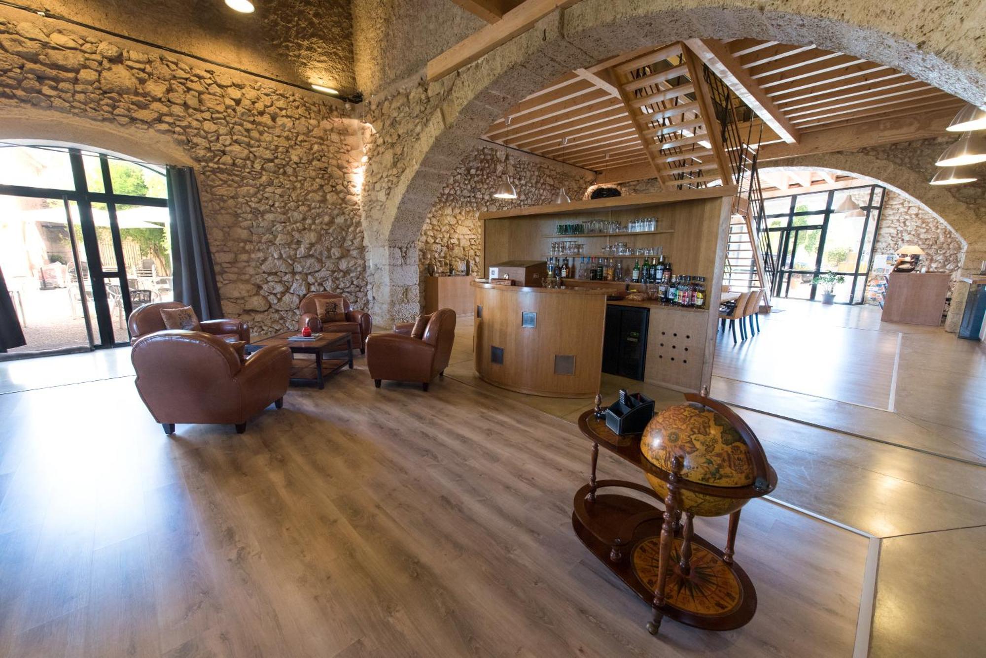 מלון Ouveillan Le Relais De Pigasse מראה חיצוני תמונה